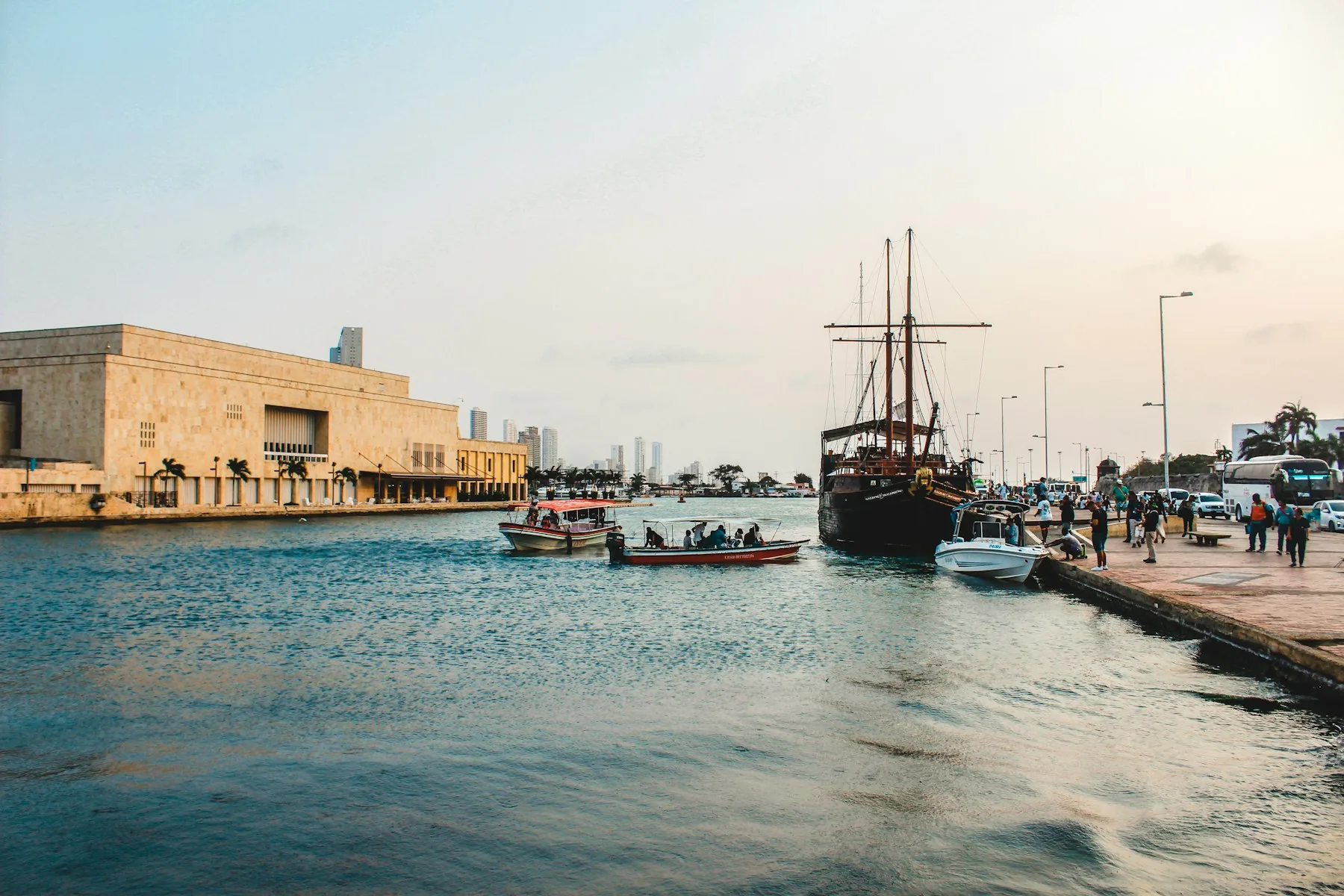 Cartagena port image