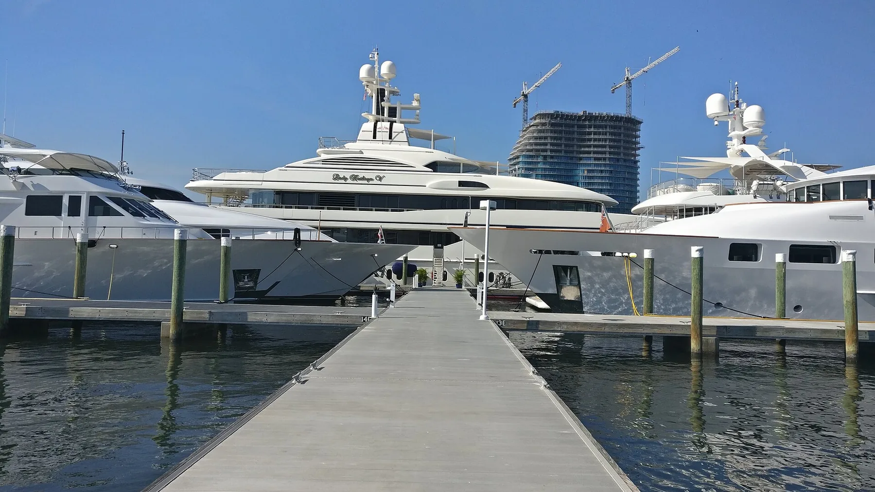 The Power Yachts in Palm Beach City Docks.jpg