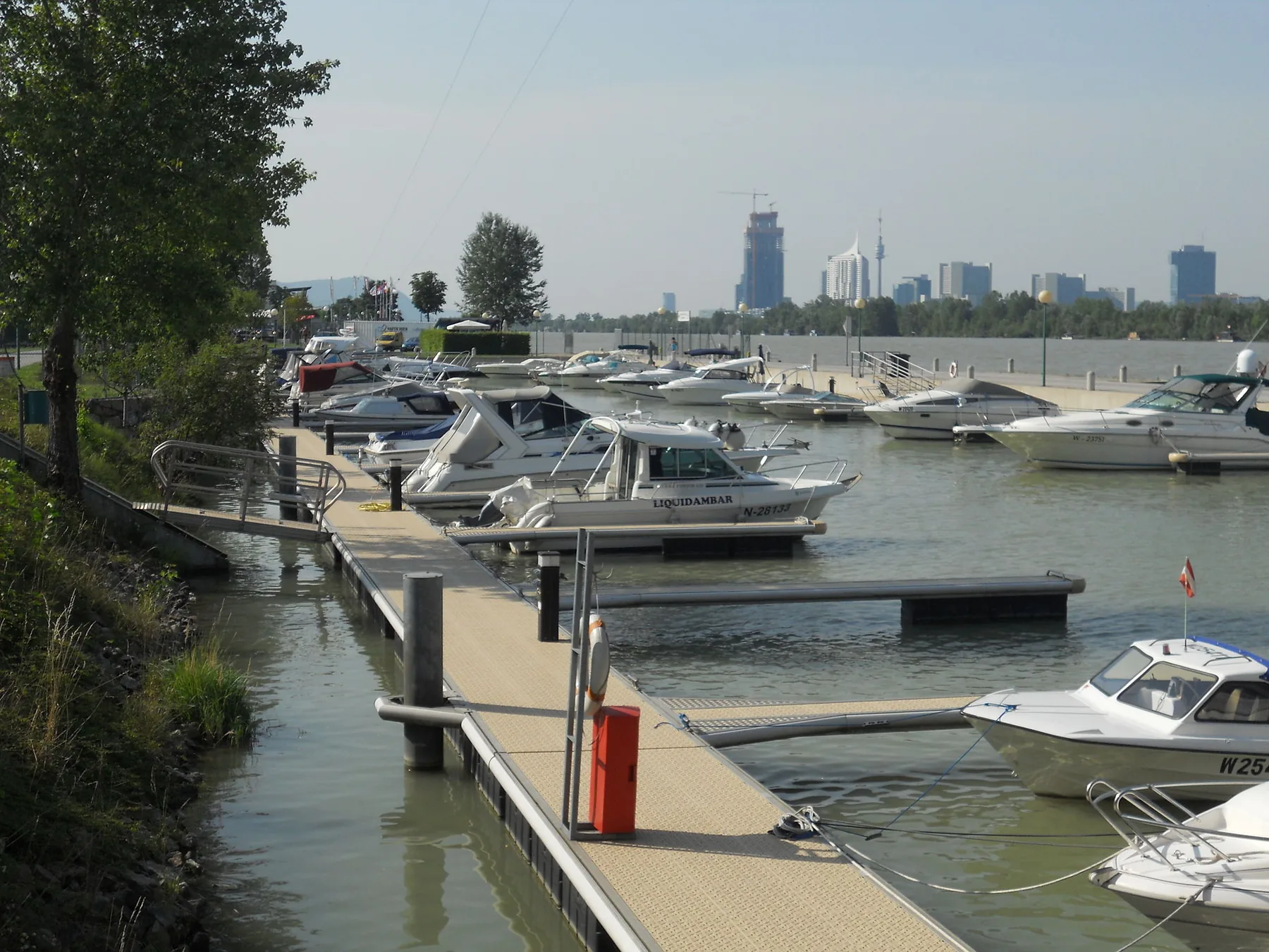 Donaumarina.JPG