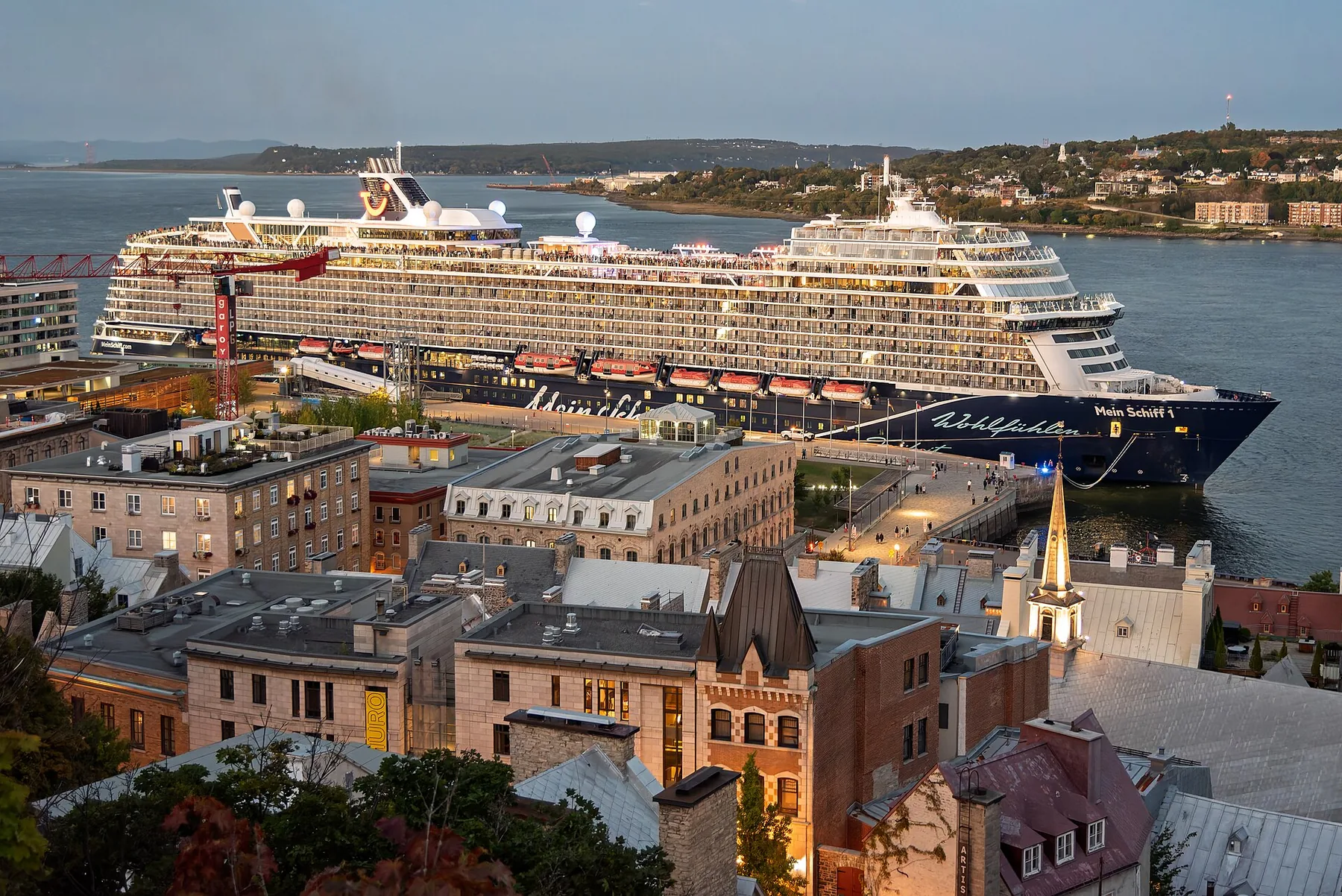 The Mein Schiff 1 Cruise Ship, Québec Harbour.jpg