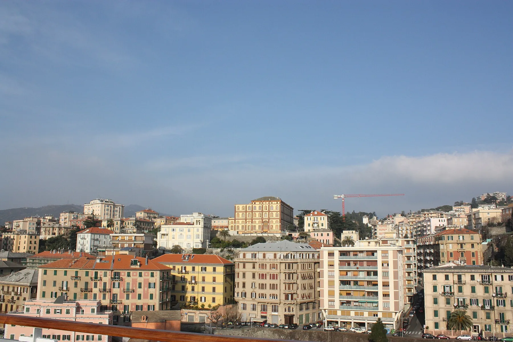 Savona from the port 2010.jpg