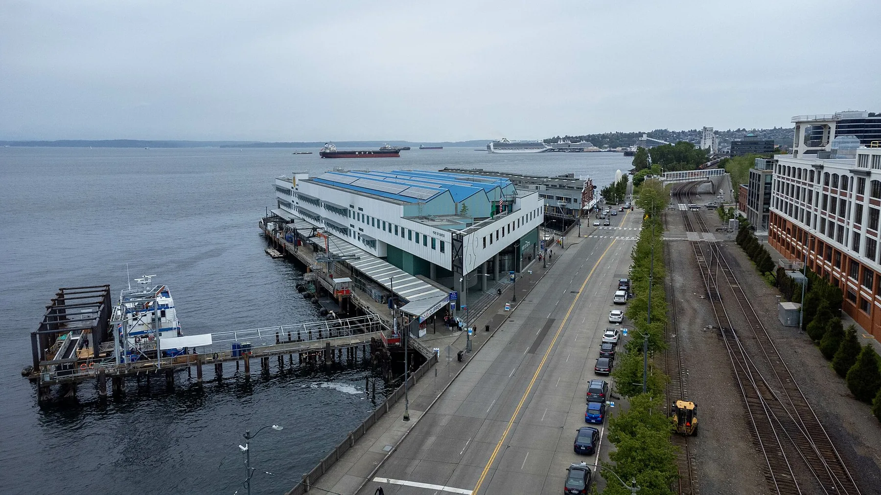 Pier 69 Port of Seattle.jpg