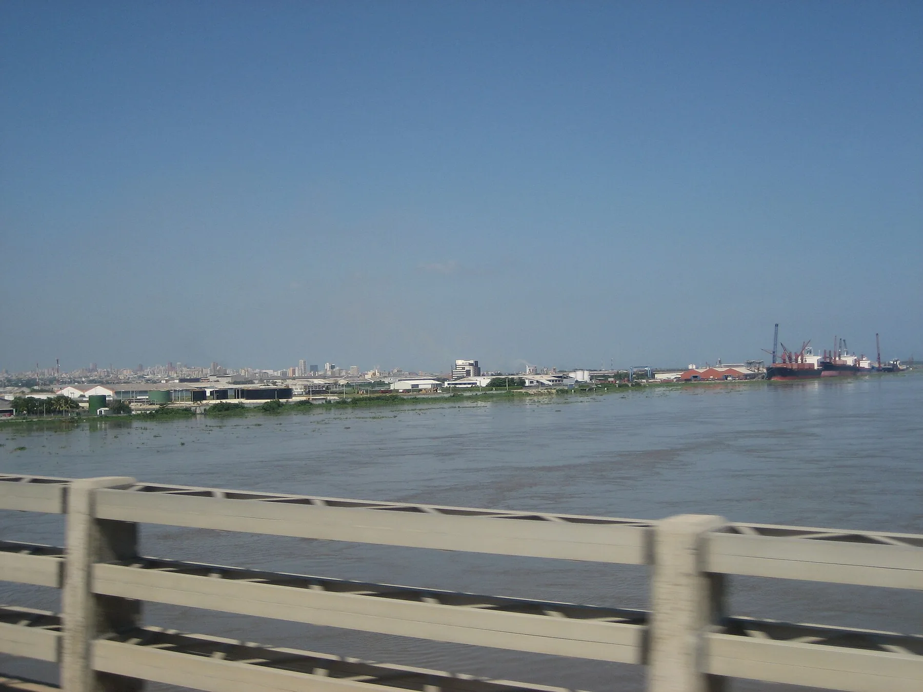 Puerto de Barranquilla.jpg