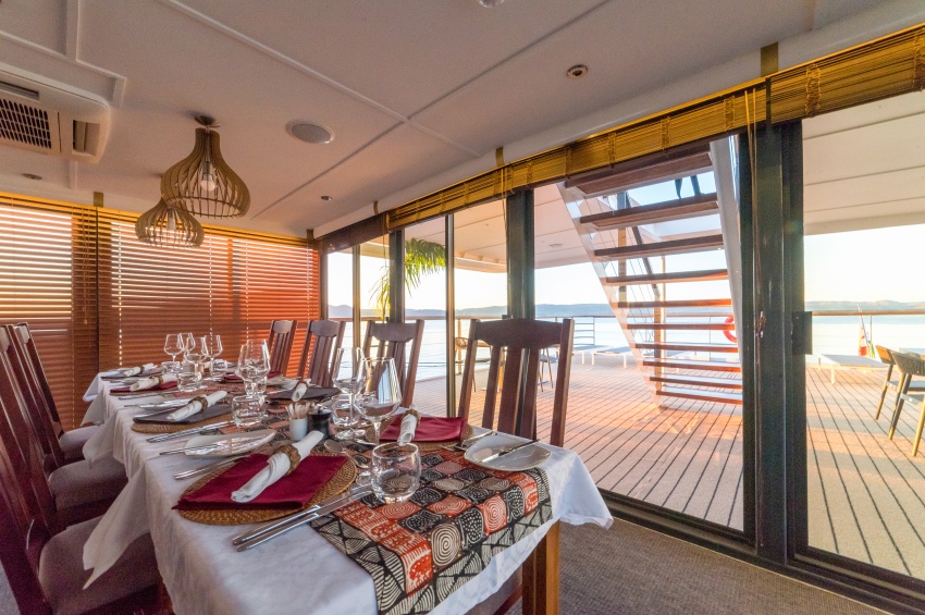 African Dream ship photo 3