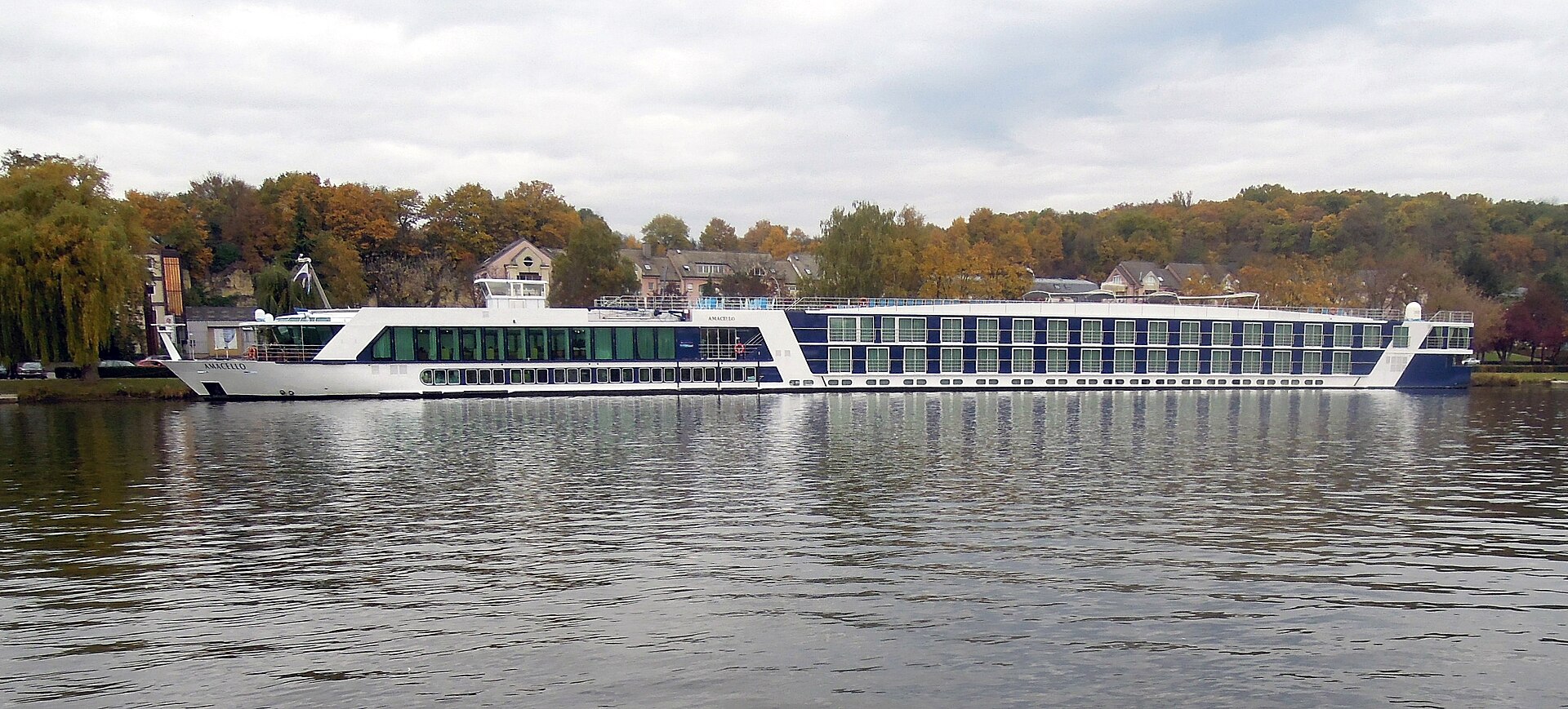 AmaCello ship photo 1