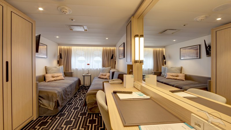Amadea ship photo 30