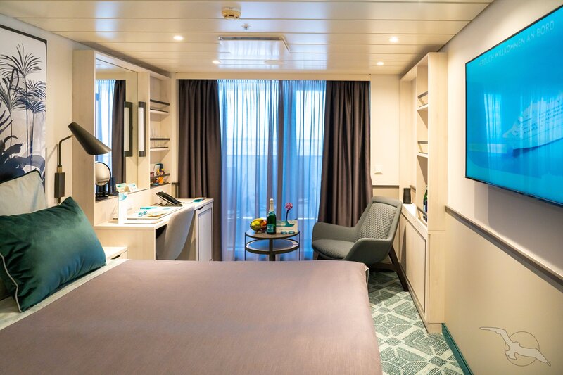 Amadea ship photo 24