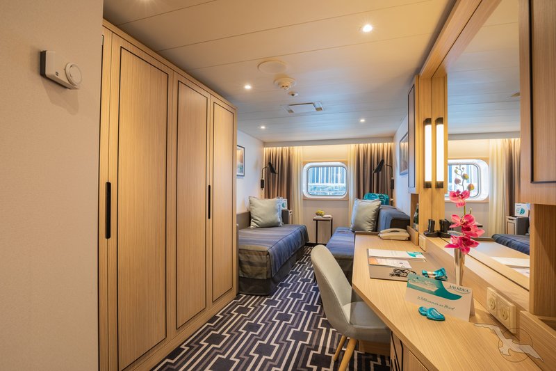 Amadea ship photo 17