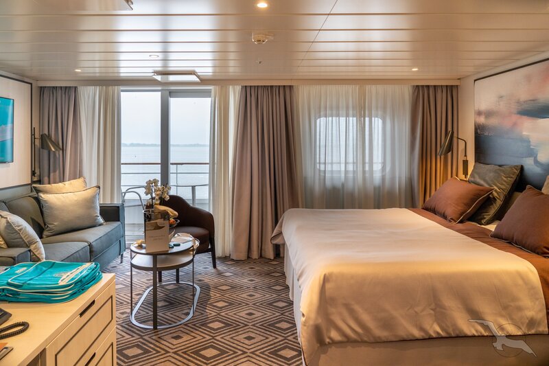 Amadea ship photo 45