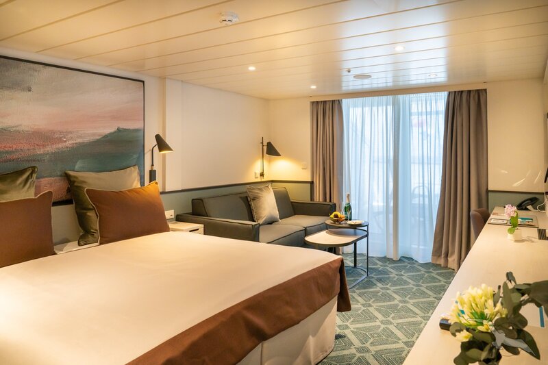 Amadea ship photo 36