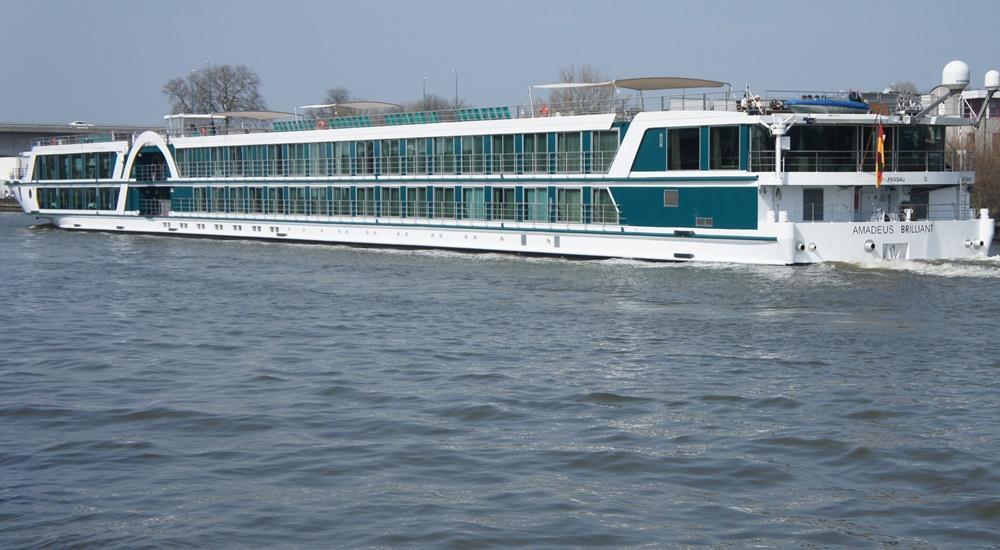 Amadeus Brilliant ship photo 1