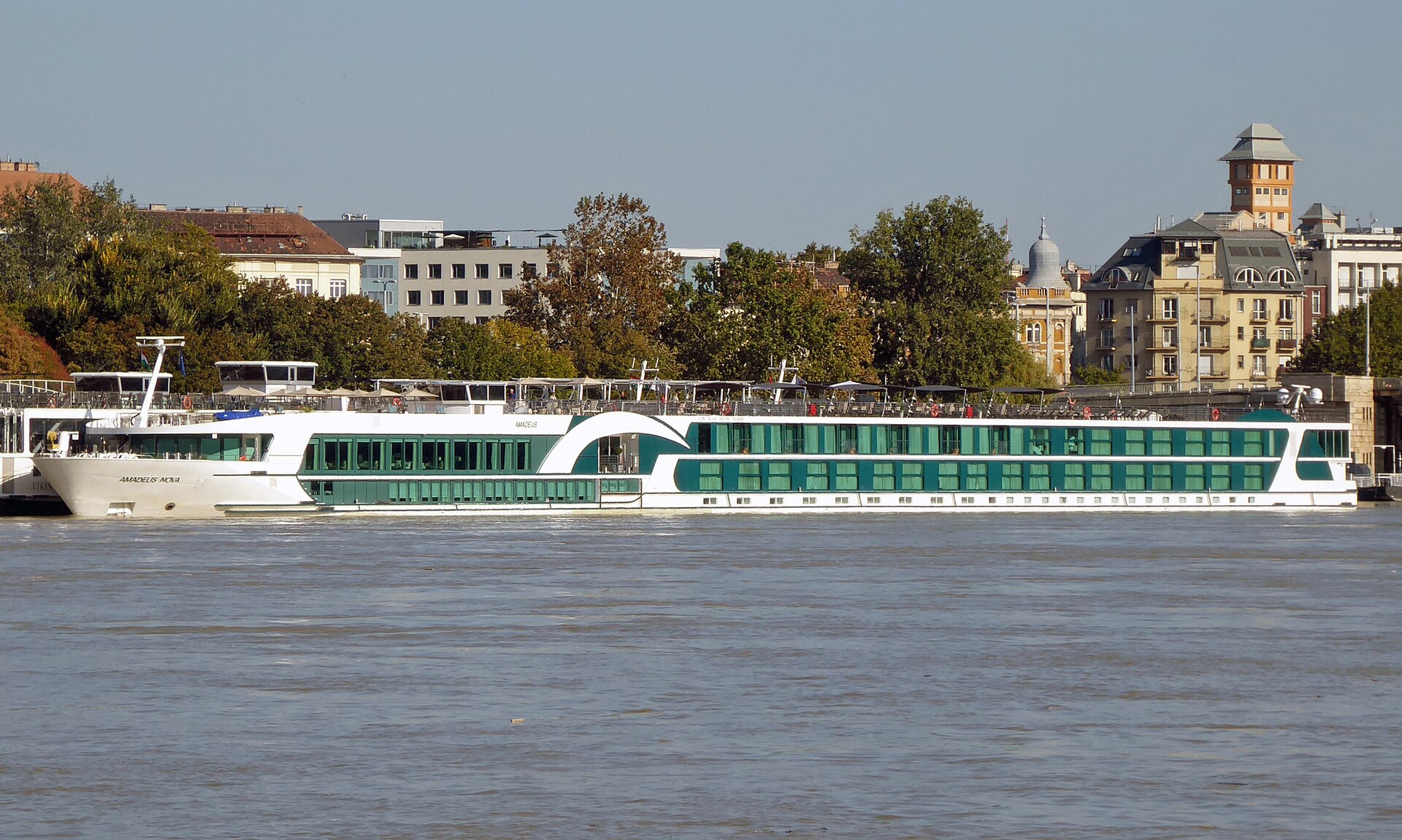 Amadeus Nova cruise ship