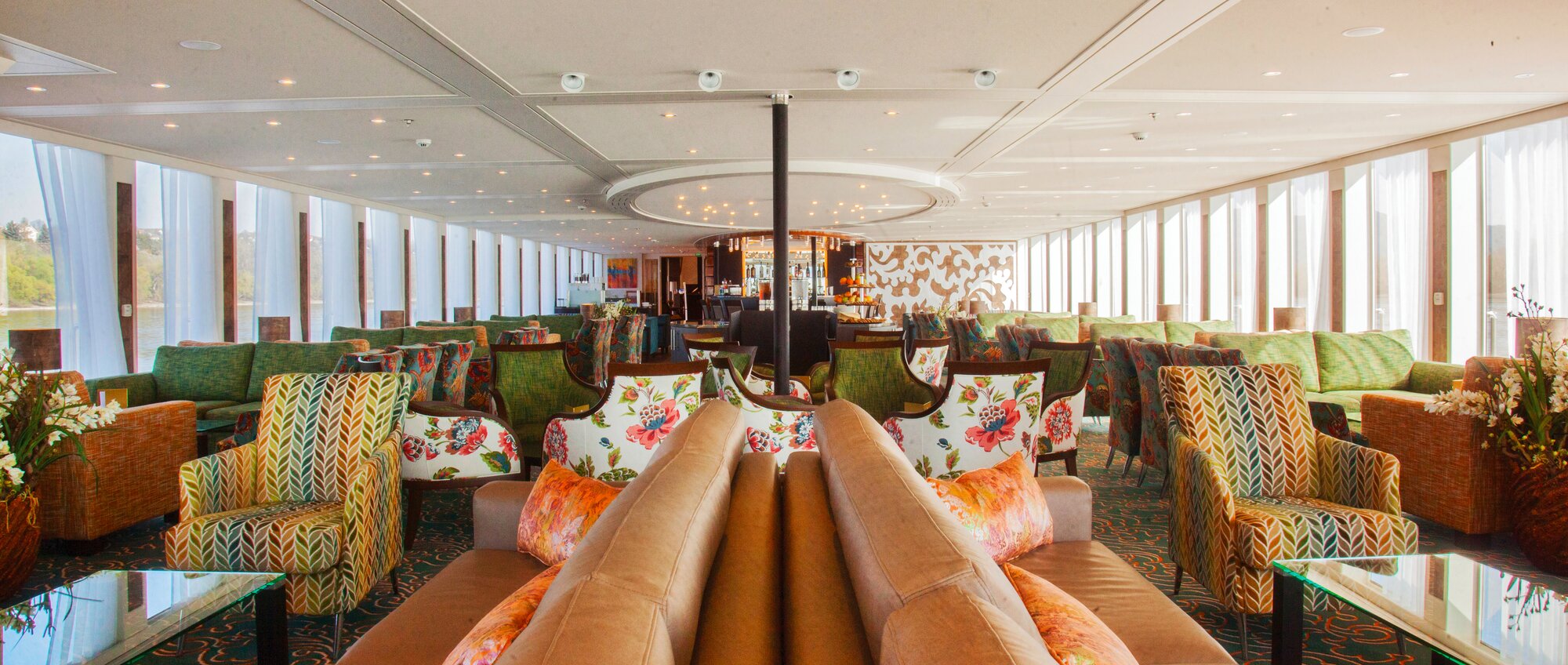 AmaReina ship photo 4