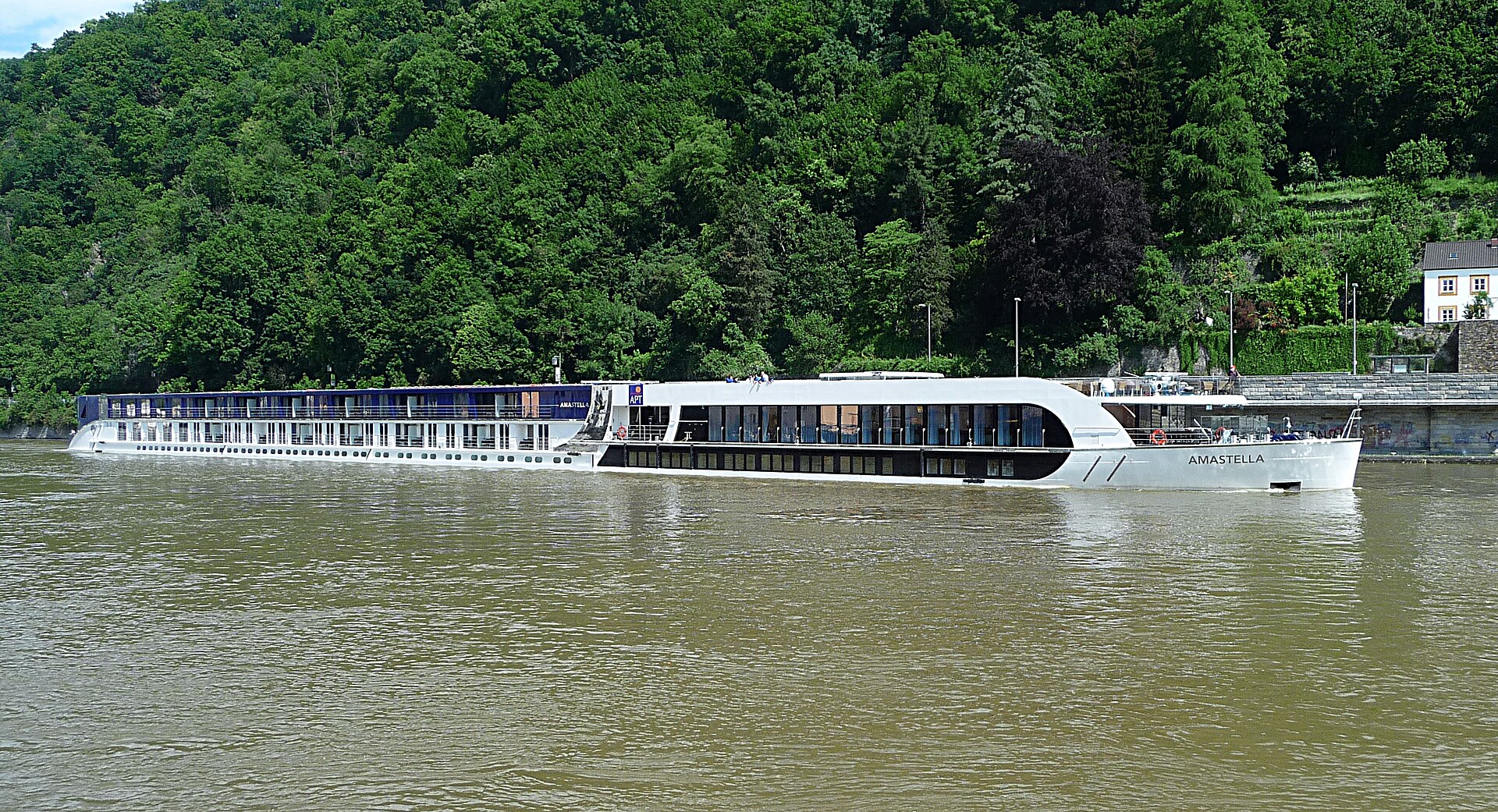 AmaStella ship photo 1