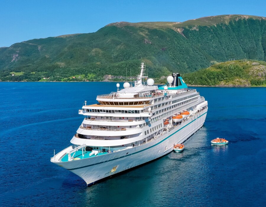 Amera ship photo 2
