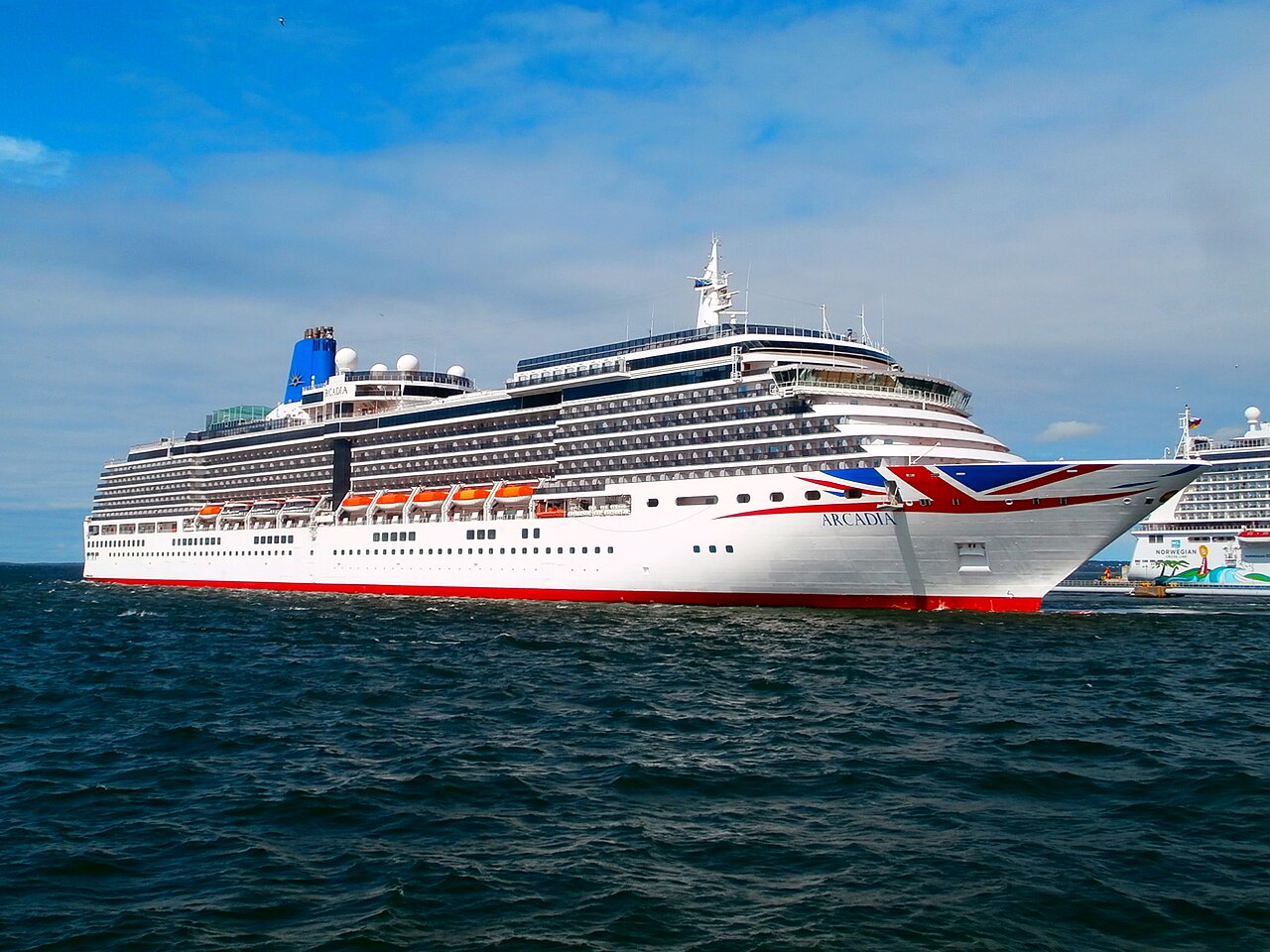 Arcadia ship photo 1