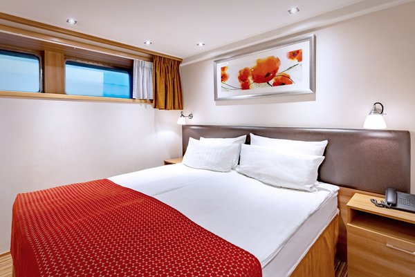 Arosa Alea ship photo 3