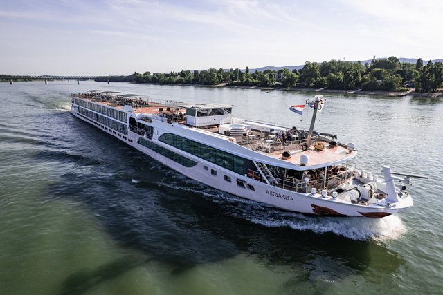 Arosa Clea ship photo 1