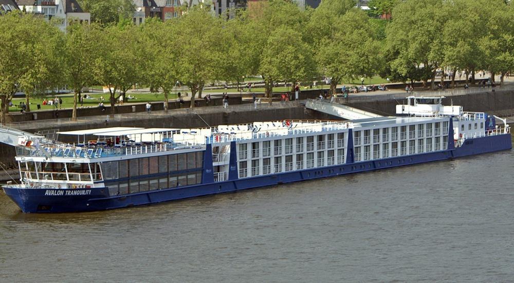 Avalon Tranquility II ship photo 2