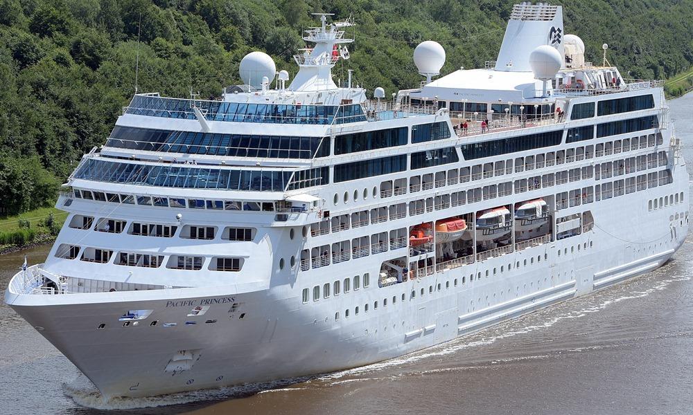 Azamara Onward ship photo 2