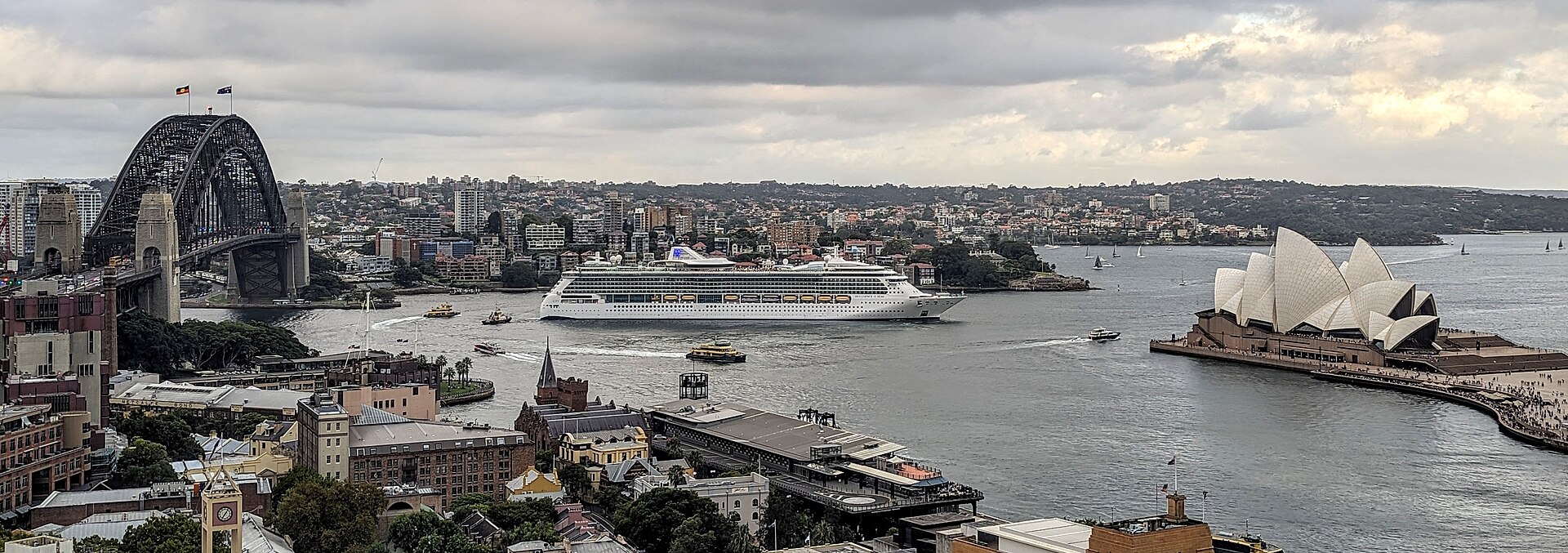Brilliance of the Seas ship photo 3