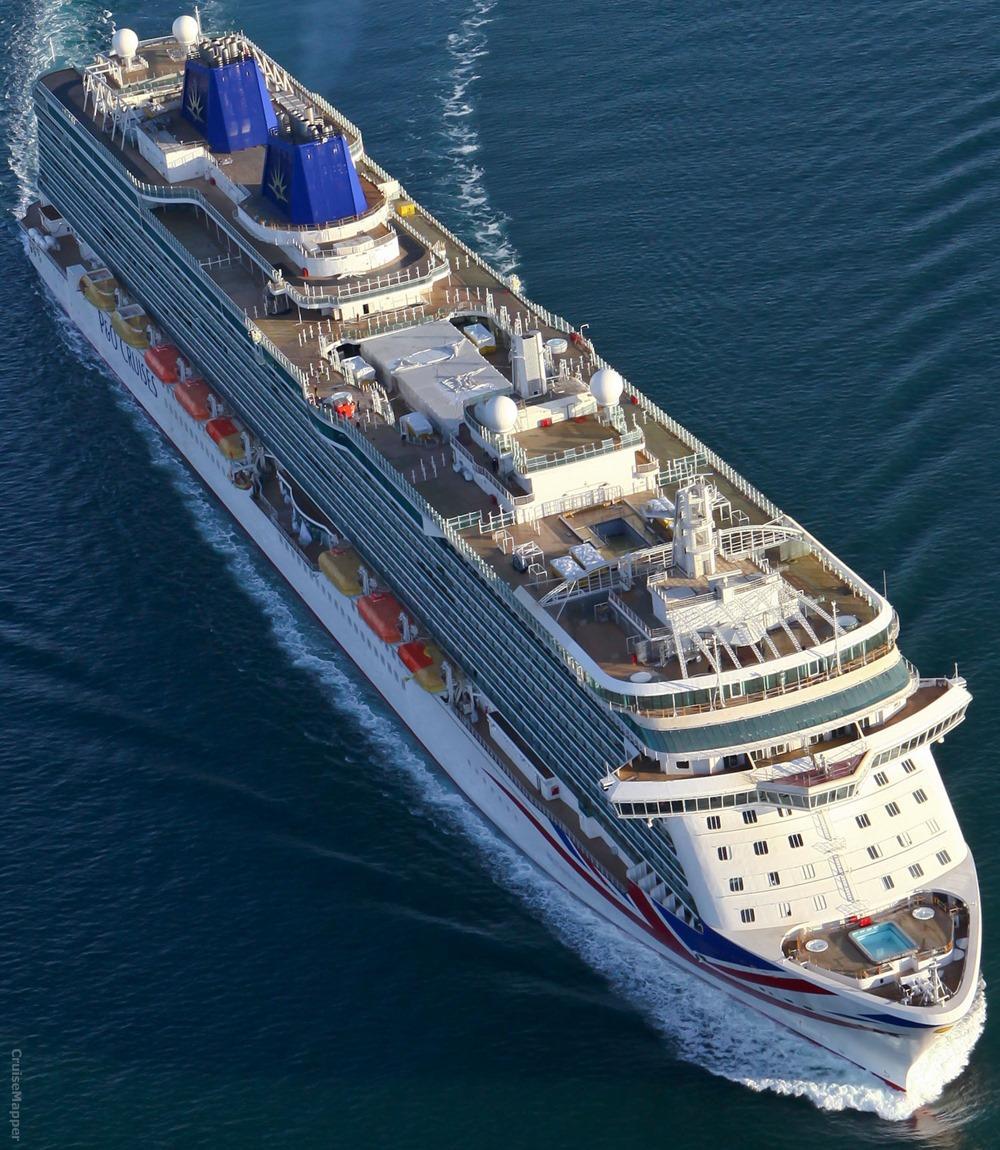 Britannia ship photo 3