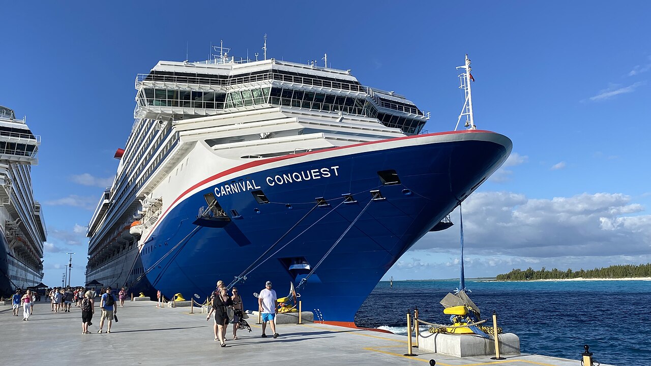 Carnival Conquest ship photo 2