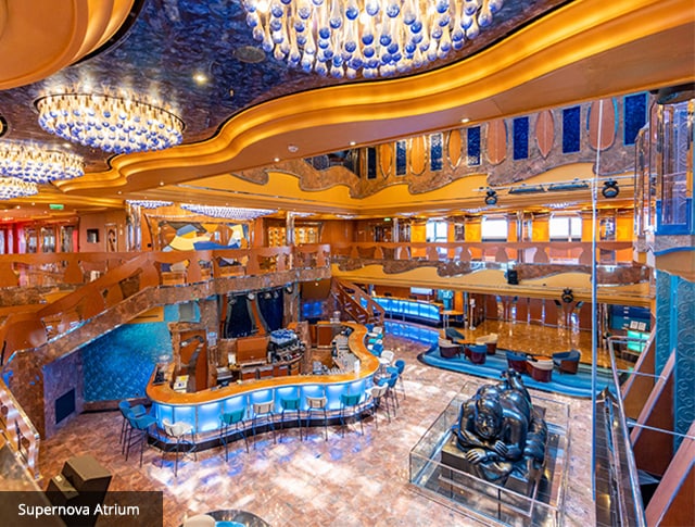 Carnival Luminosa ship photo 3
