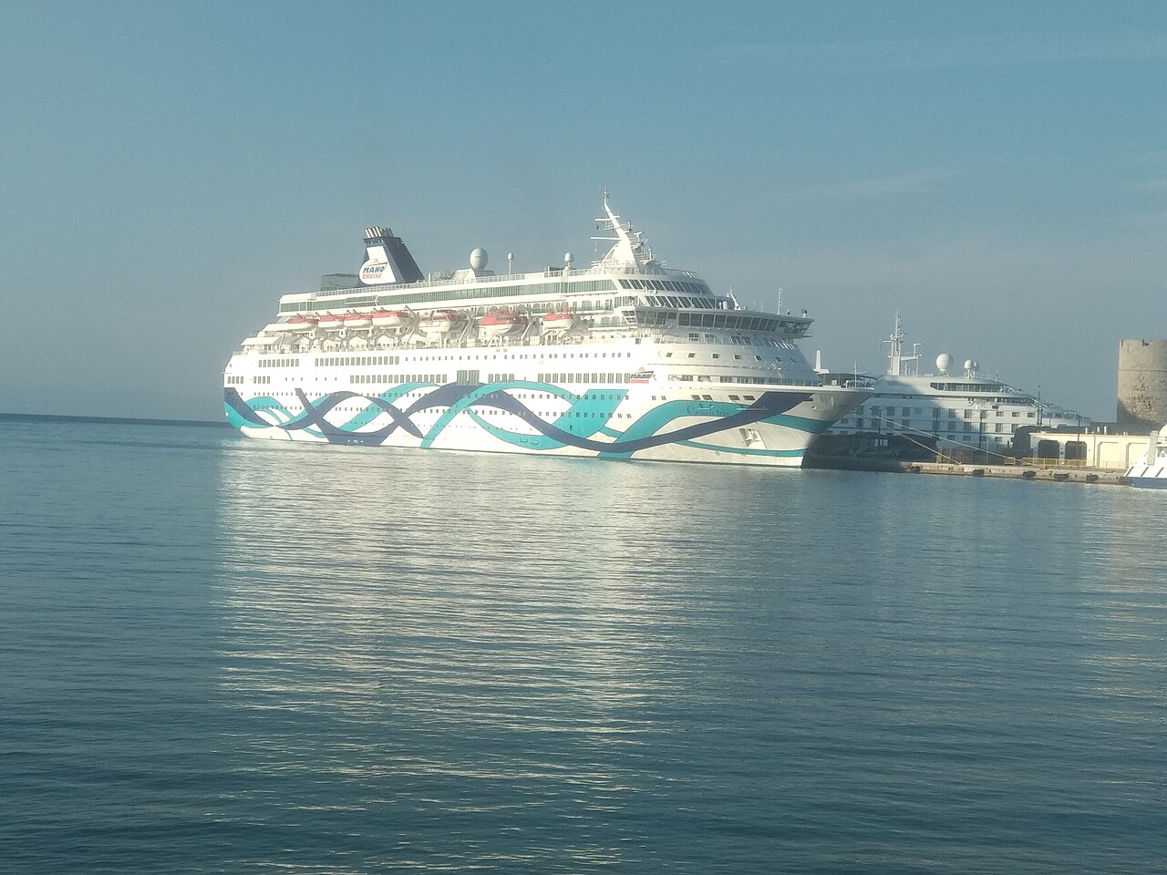 Crown Iris cruise ship