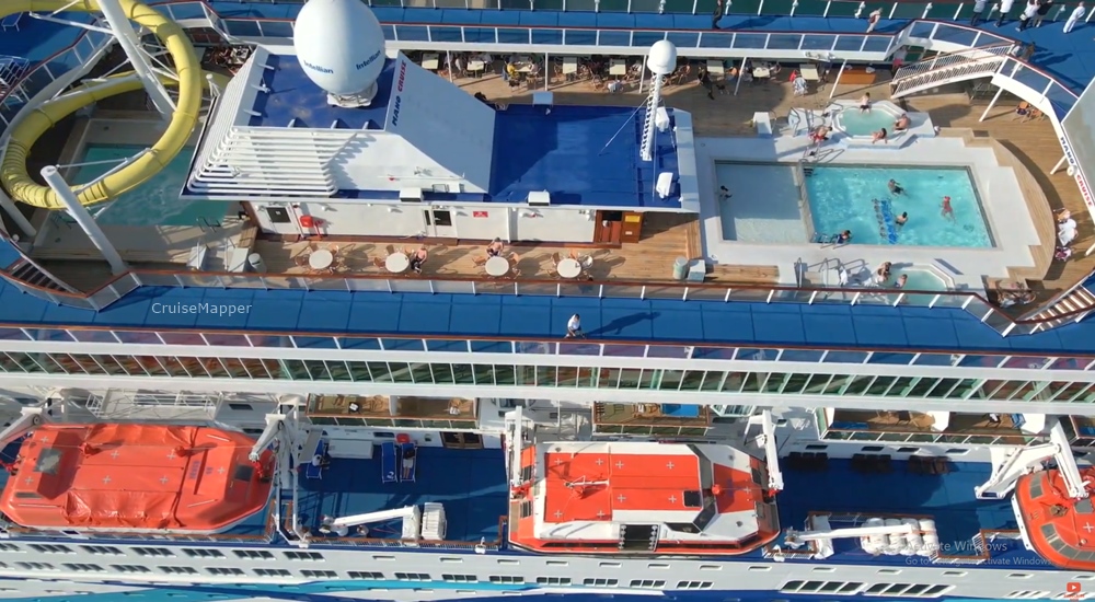 Crown Iris ship photo 8
