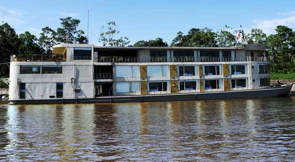 Delfin 3 Amazon ship photo 1