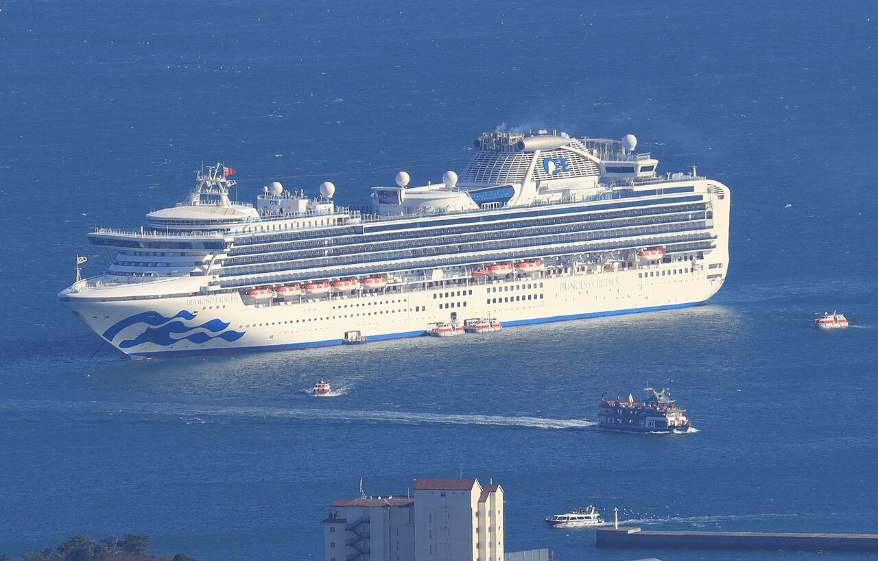 Diamond Princess ship photo 3