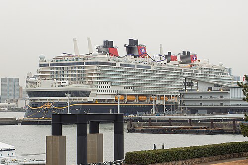 Disney Adventure ship photo 5