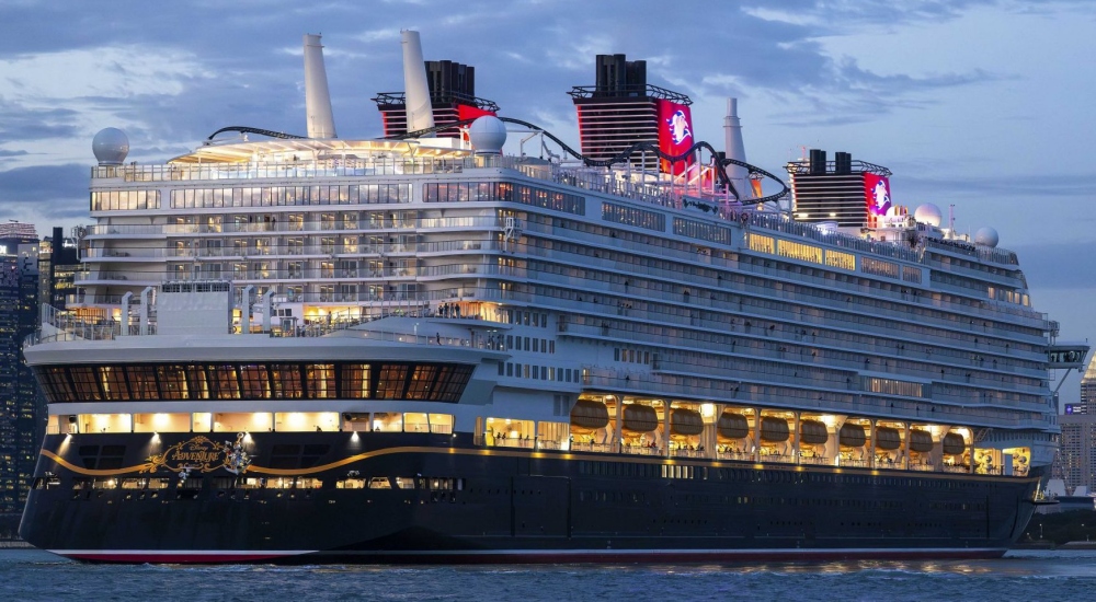 Disney Adventure ship photo 3