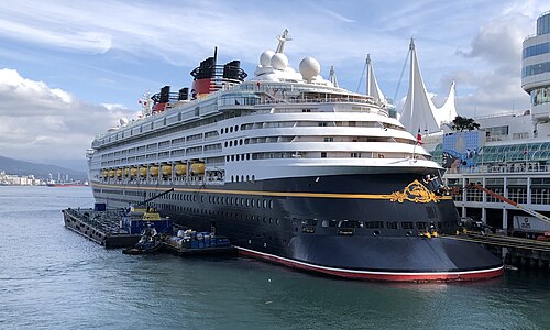 Disney Wonder ship photo 3