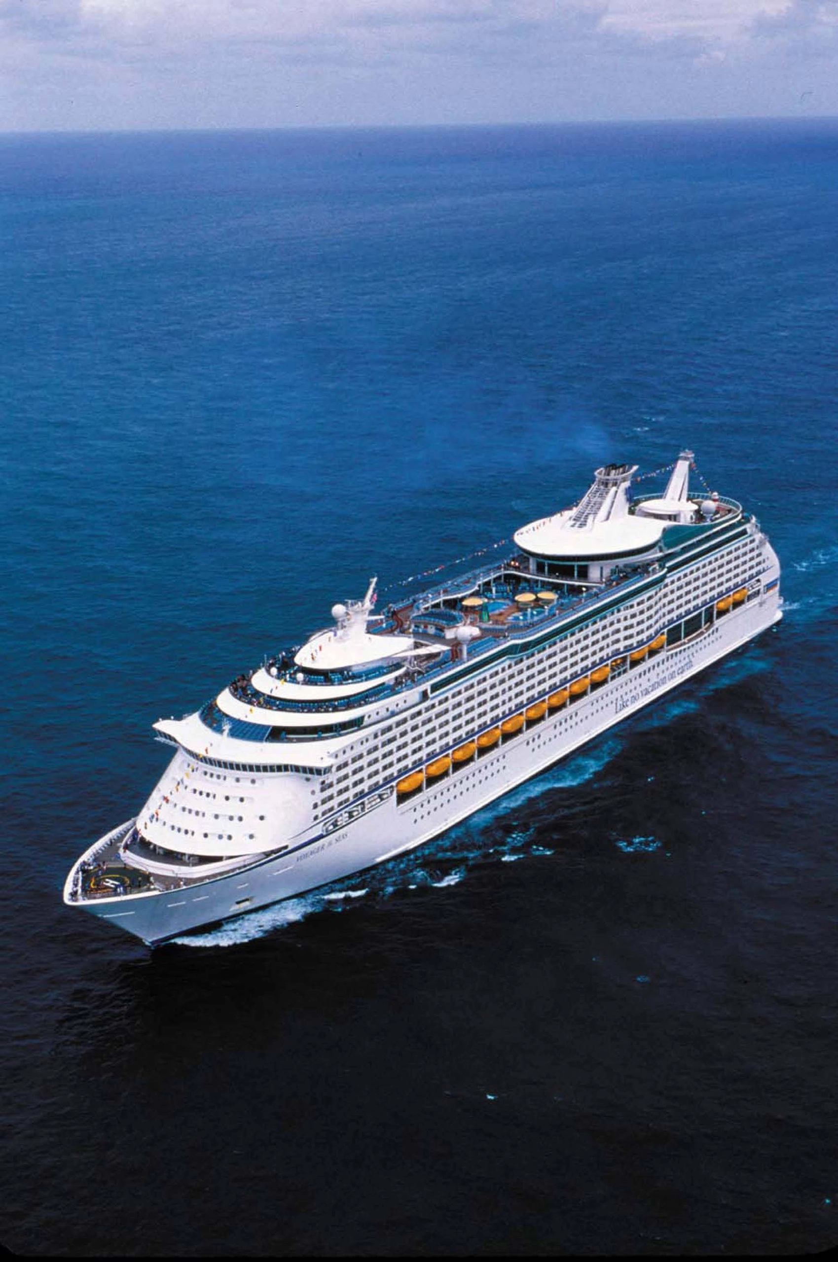 Explorer of the Seas ship photo 5