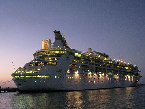 Grandeur of the Seas ship photo 6