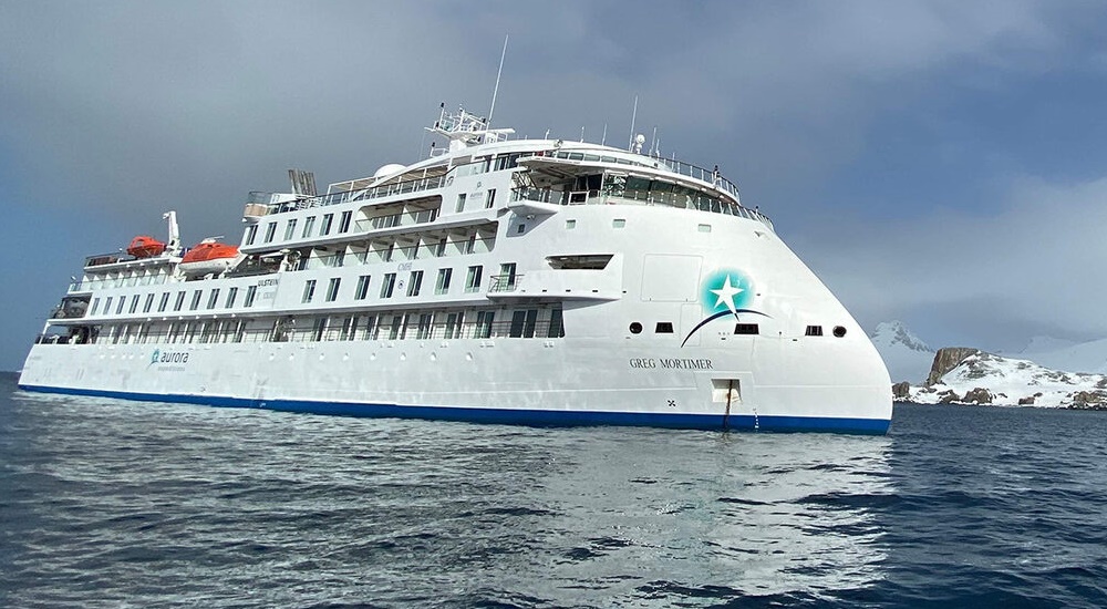 Greg Mortimer ship photo 3