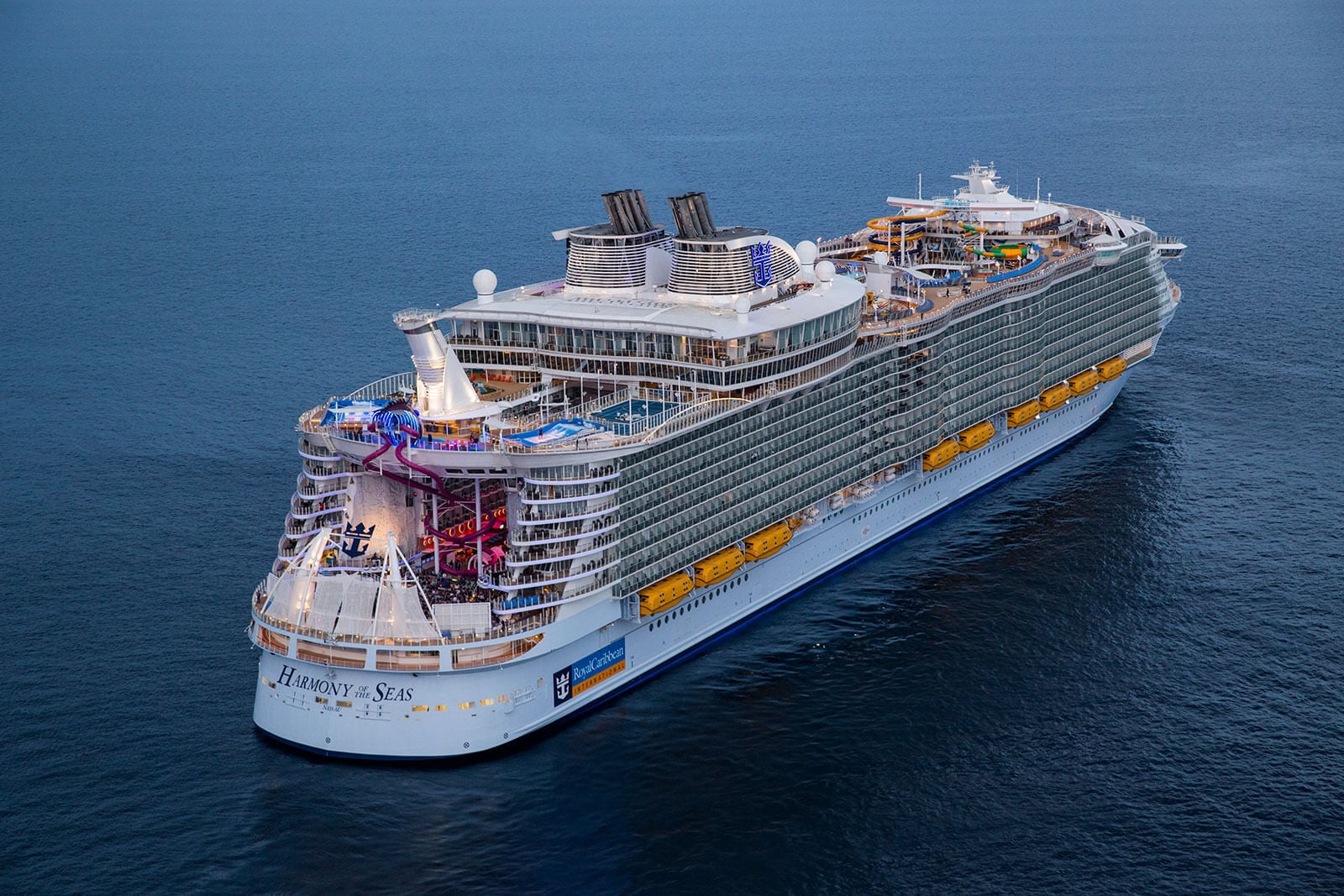 Harmony of the Seas ship photo 4