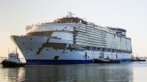 Harmony of the Seas ship photo 2