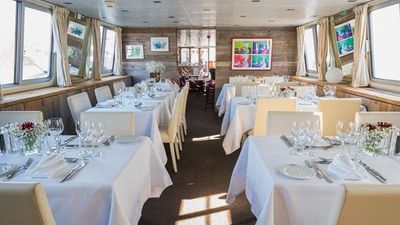 Jeanine barge ship photo 5