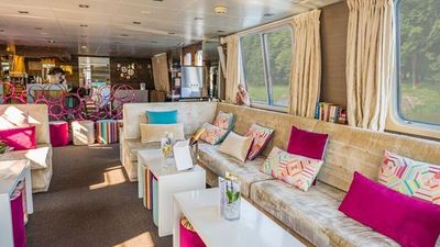 Jeanine barge ship photo 4