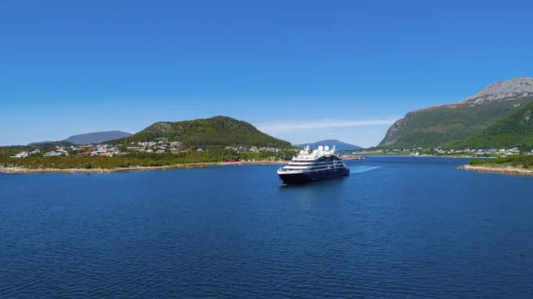 Le Dumont d'Urville cruise ship