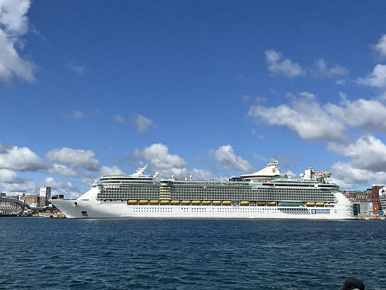 Liberty of the Seas ship photo 3