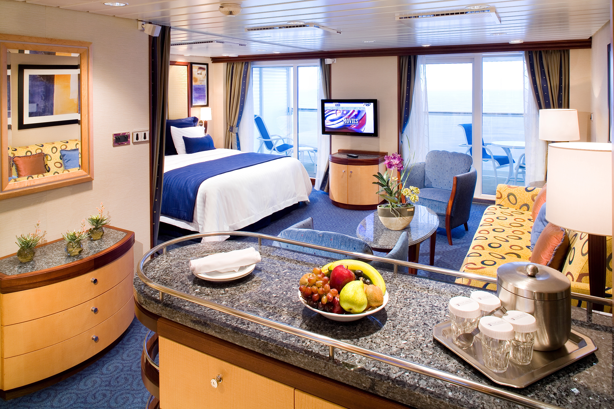 Mariner of the Seas ship photo 4