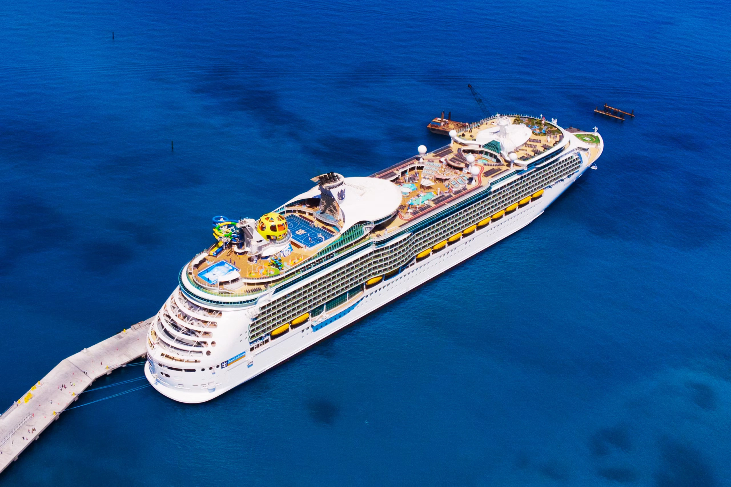 Mariner of the Seas ship photo 2