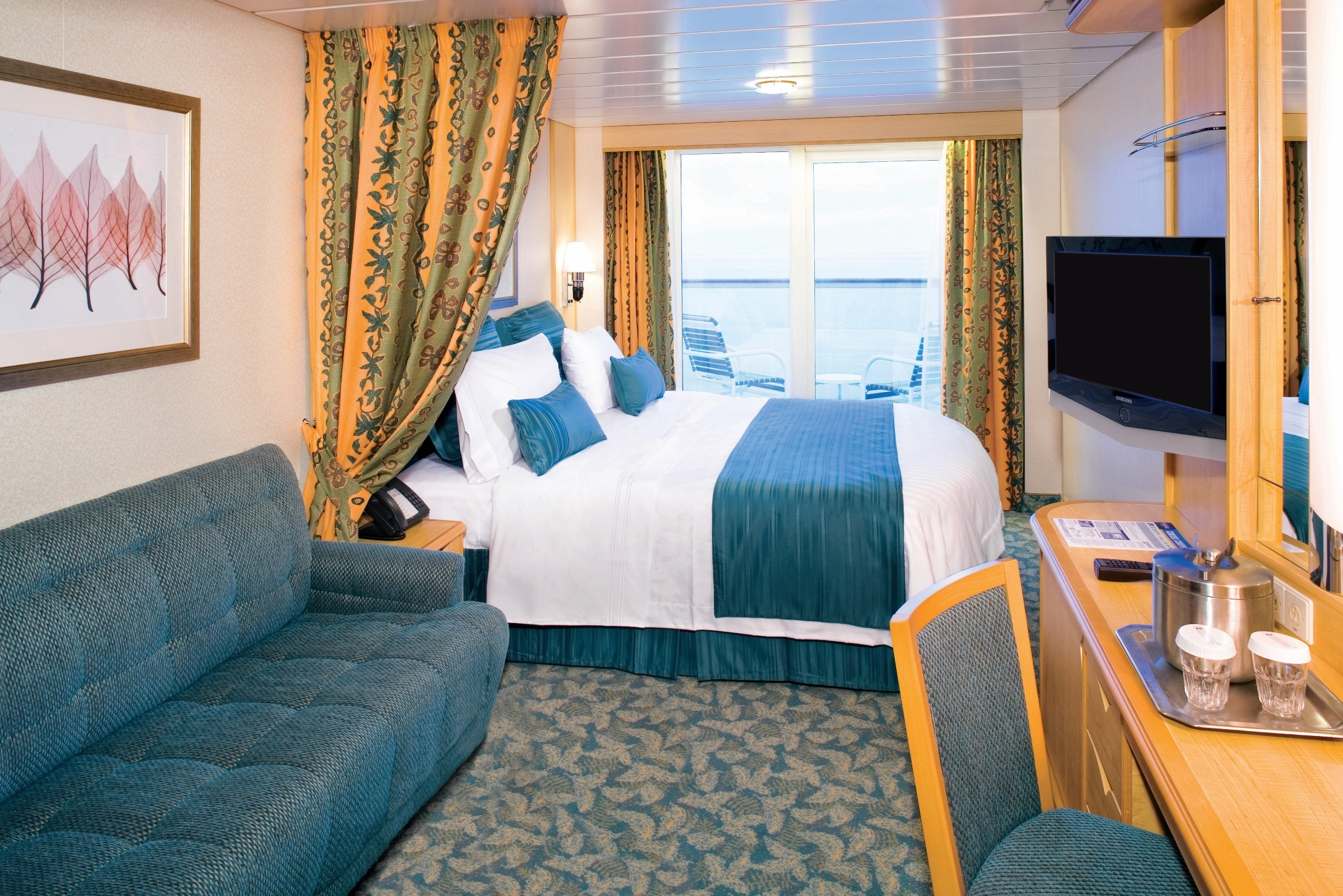 Mariner of the Seas ship photo 6