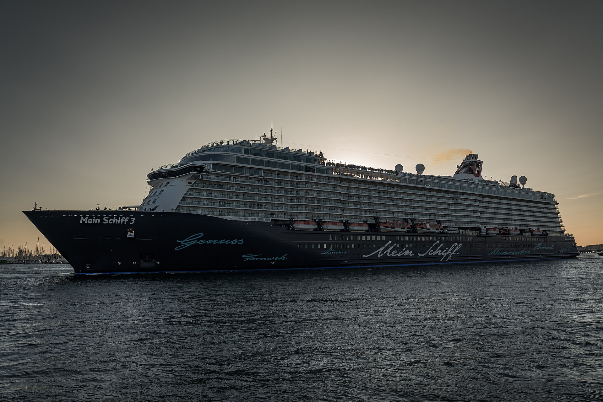 Mein Schiff 3 ship photo 1