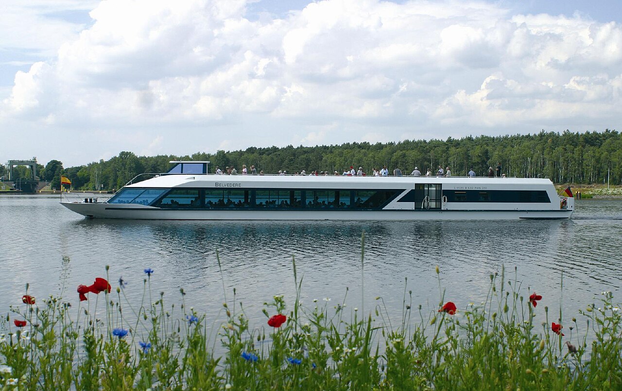 MS Belvedere ship photo 1