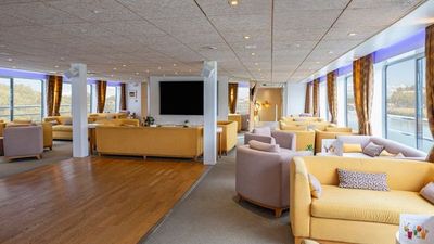 ms Camargue ship photo 29